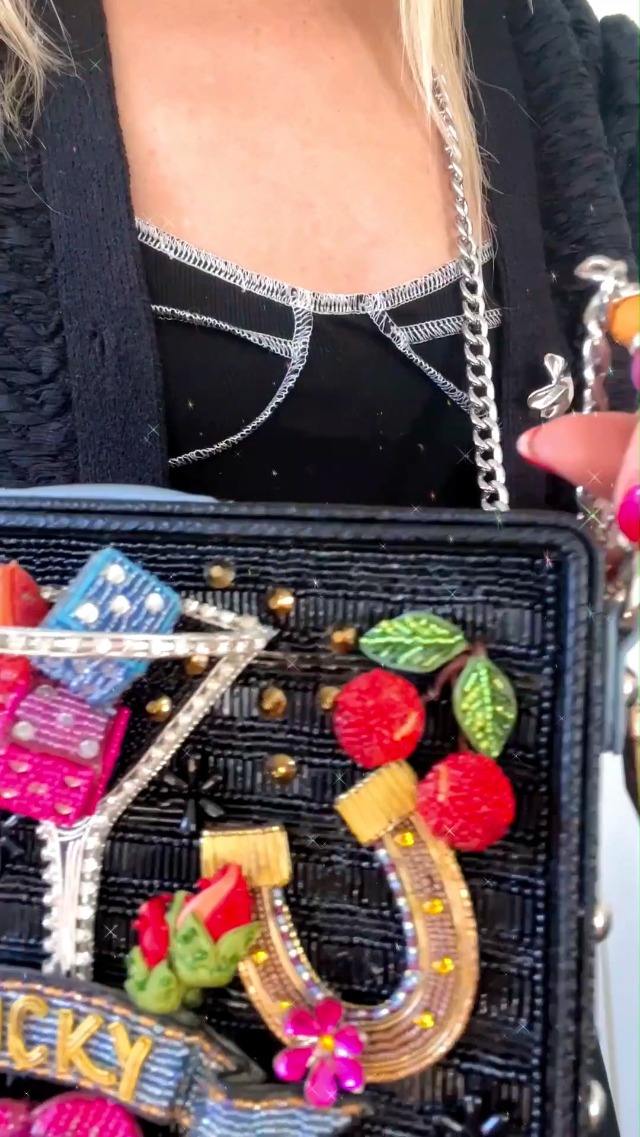 Mary Frances Lady Luck Crossbody Handbag: Handbags: Amazon.com